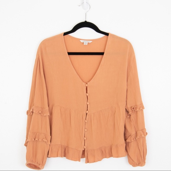 American Eagle Outfitters Tops - American Eagle Button Down Long Sleeved Top